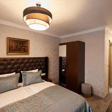 Atlas Posthotel 4*