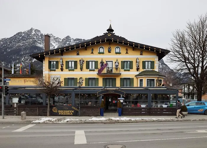 Atlas Posthotel 4*