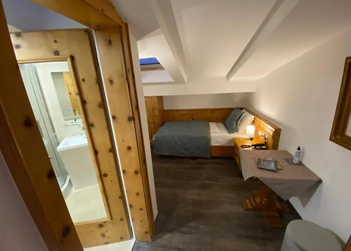 Atlas Posthotel Hotel 4*